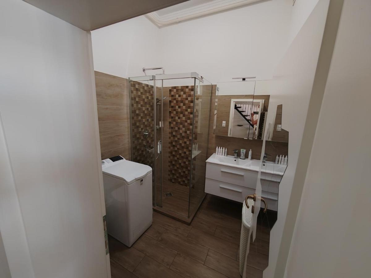 Hermes Apartament Budapest Luaran gambar